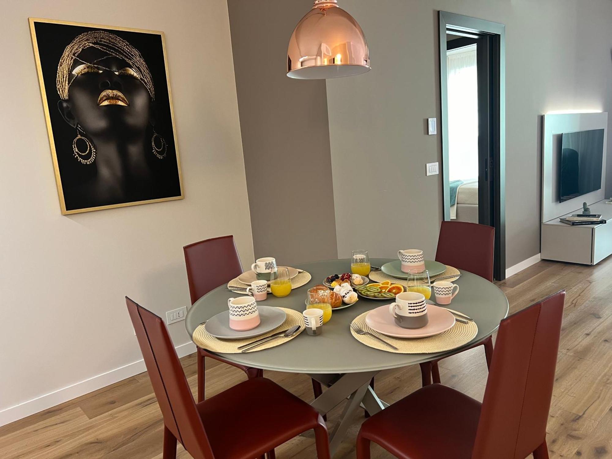 Cicerone Apartment Bergamo Bagian luar foto