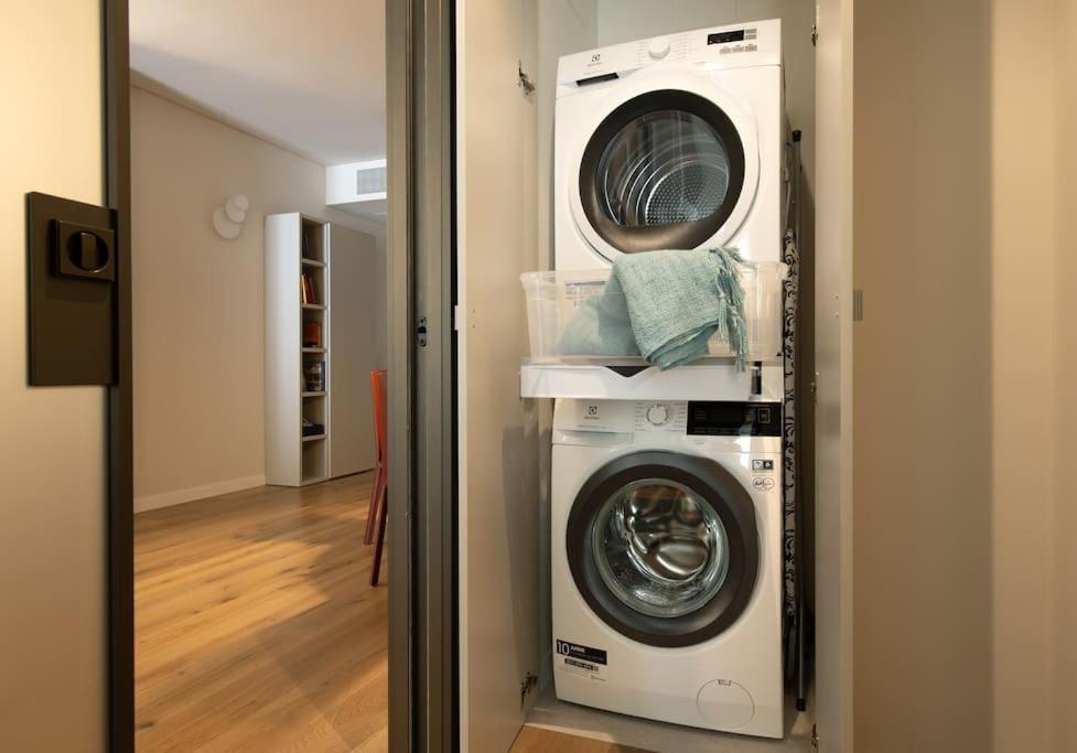 Cicerone Apartment Bergamo Bagian luar foto