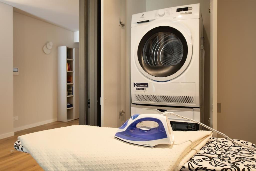 Cicerone Apartment Bergamo Bagian luar foto